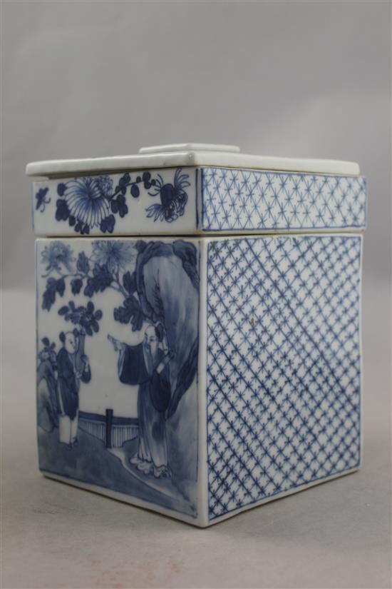 A Chinese blue and white square food container, Xuande mark, late 19th / early 20th century, 16.5cm